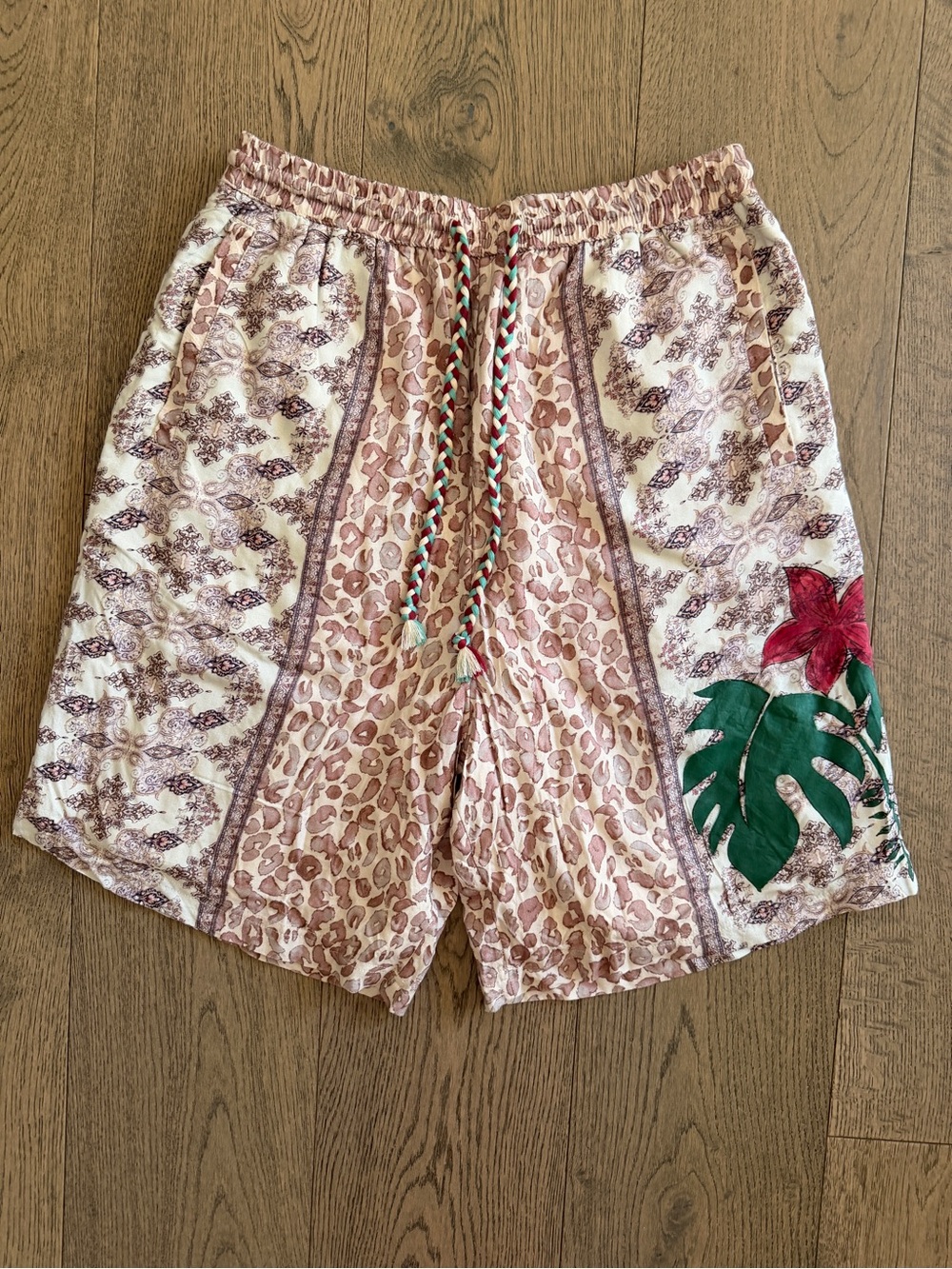 Urban Renewal Patterned Drawstring Shorts with Tropical Applique